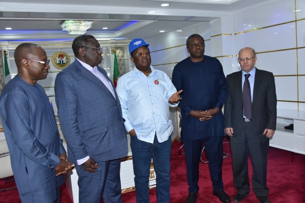 The Hon. Minister of Works, Sen. Engr. David Umahi received in his office, Mr. Sediko Douka, Commissioner for Infrastructure, Energy and Digitalization, ECOWAS on a courtesy visit at the Ministry’s Headquarter, Mabushi, Abuja on the 14th November, 2023.