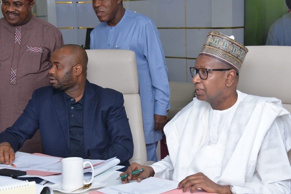 Honourable Minister of Works, His Excellency Sen Engr Nweze David Umahi CON (centre) in a Press briefing wth the Chairman, Federal Inland Revenue, (FIRS) Mr. Zacch Adedeji, FCA and the Group Chief Executive Officer of Nigeria National Petroleum Company Limited, NNPCL, represented by the Chief Financial Officer, Umar Isa Ajiya in his office on 16th February 2024.