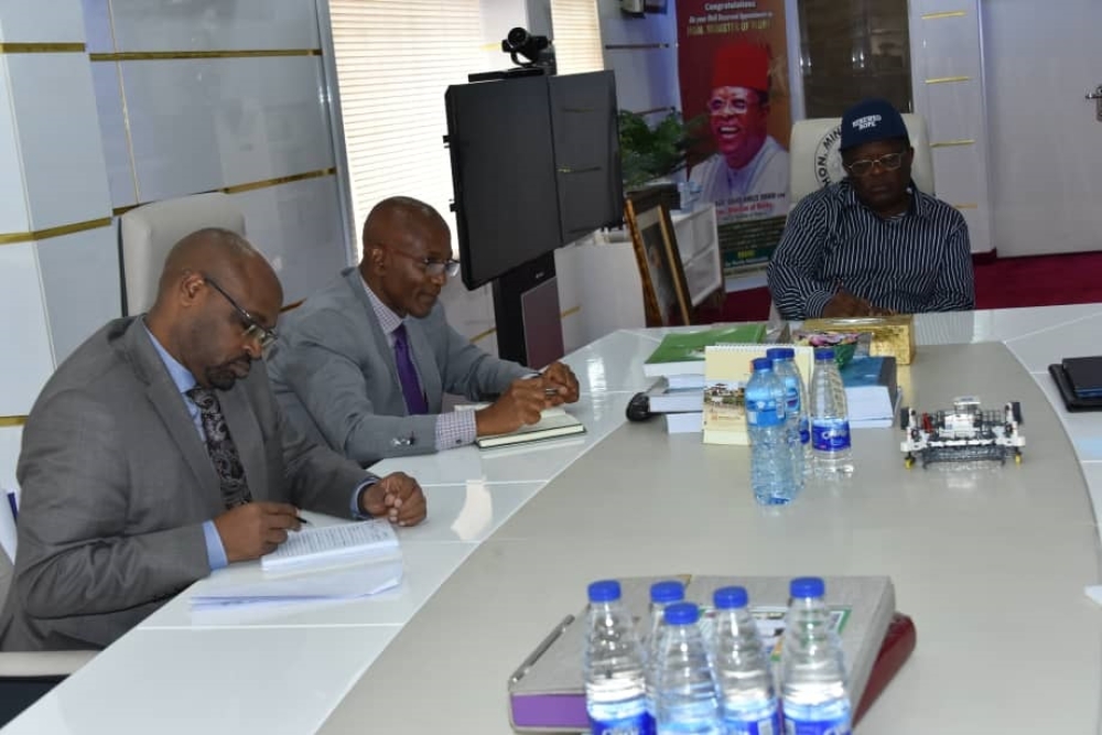 Hon. Minister of Works, His Excellency Sen. Engr Nweze David Umahi CON (Right) with the Director, Infrastructure and Urban Development, Mike Salawou held at the office of the Honourable Minister Federal Ministry of Works, this 5th March 2024.